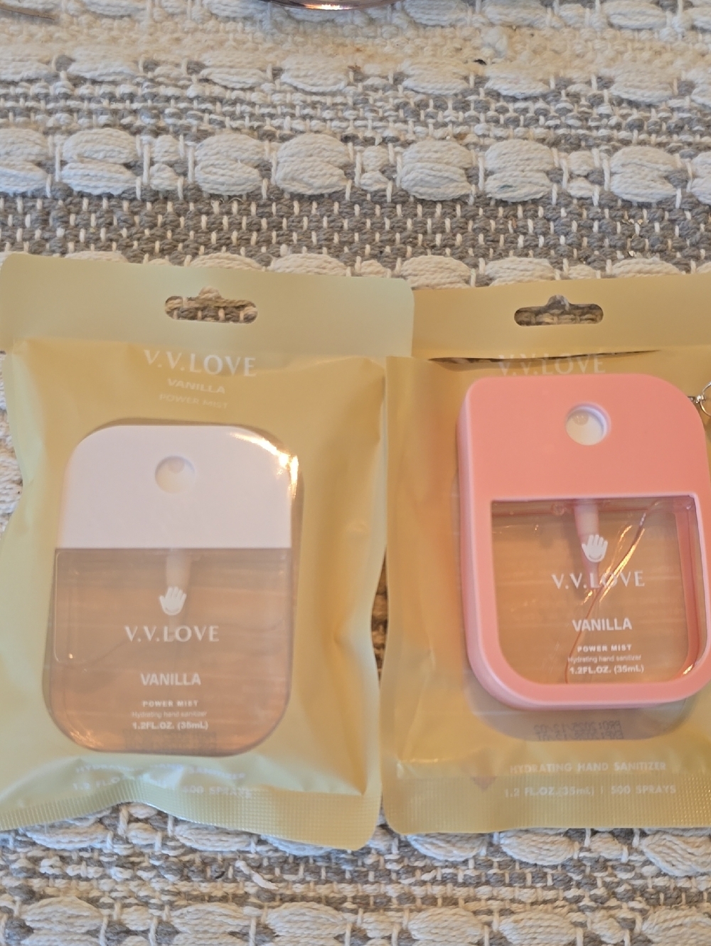 V.V. Love.  Vanilla Pocket Power Mist Hand Sanitizer - Pink and White